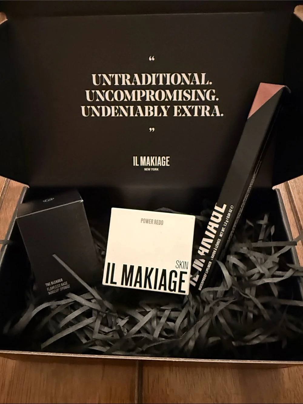 IL MAKIAGE Power Redo, The Blender, Waterproof Lipliner color 501 color Antique